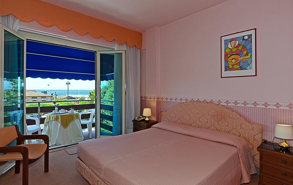 Hotel Areion Forte dei Marmi Extérieur photo