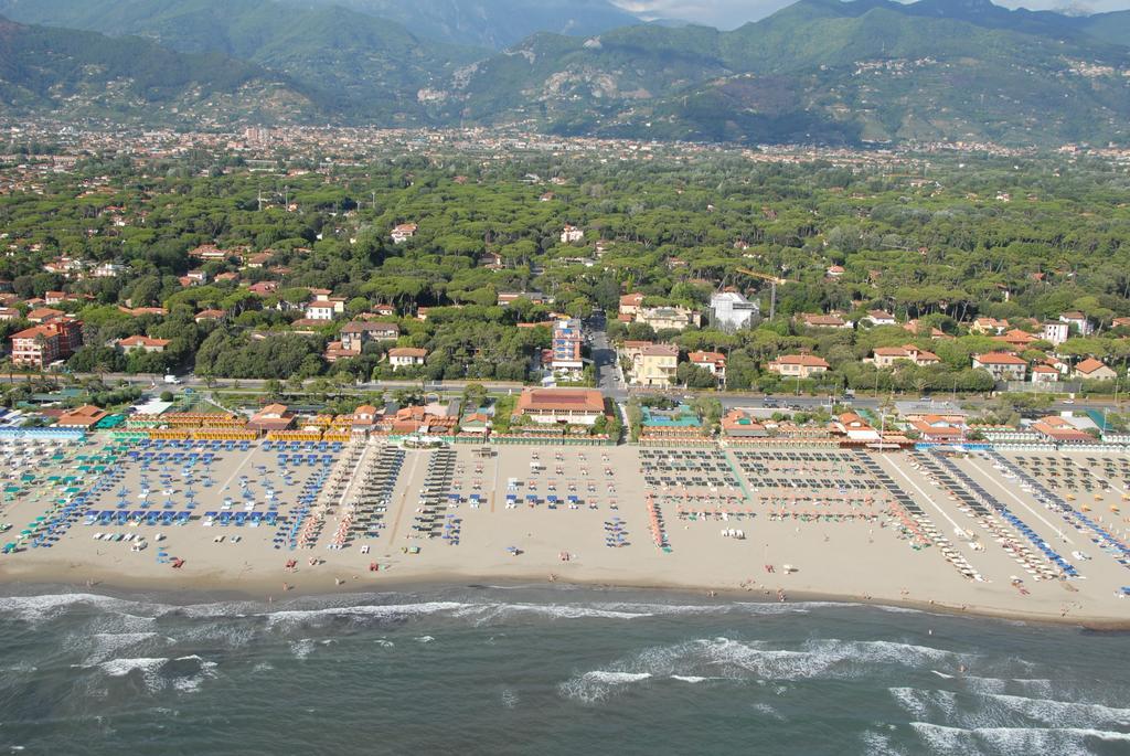 Hotel Areion Forte dei Marmi Extérieur photo